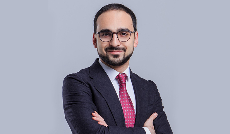 Առաջիկայում հասարակական-քաղաքական կյանքում Սահմանադրության և դրա դրույթների շուրջ լայն քննարկումներ պիտի լինեն. Ավինյան