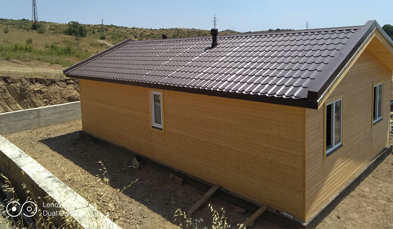 Karmir Şuka yeni evlərin bəzilərinin tikintisi başa çatmaq üzrədir