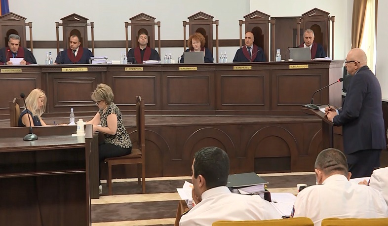ՍԴ դատավոր Երվանդ Խունդկարյանը հարցեր է ուղղել ԿԸՀ նախագահին
