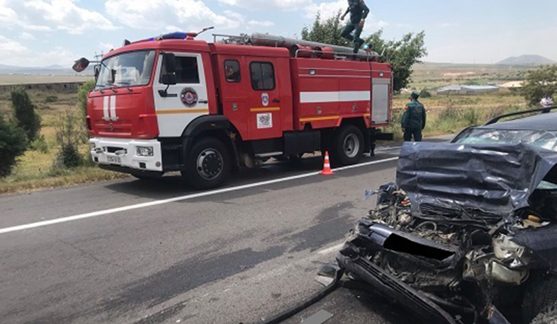 Փրկարարներն արձագանքել են ՃՏՊ-ների վերաբերյալ ահազանգերին