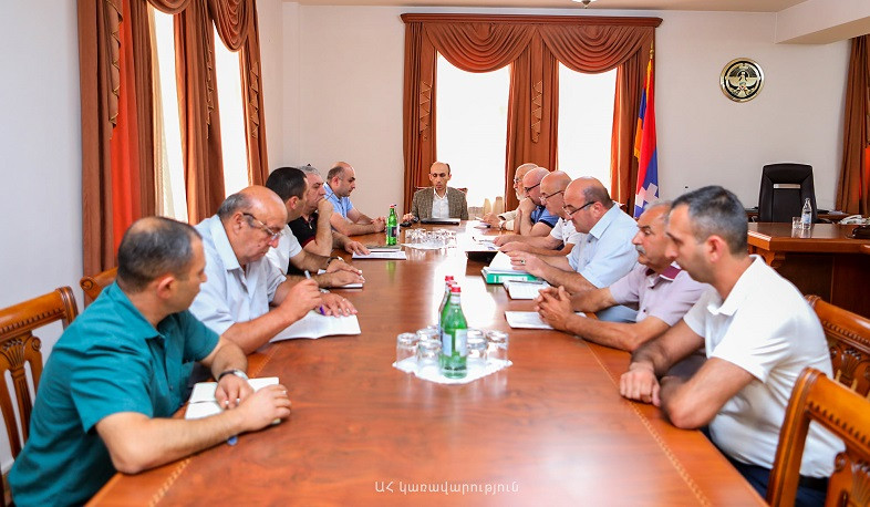 Արտակ Բեգլարյանը բնական պաշարների կառավարմանը նվիրված խորհրդակցություն է հրավիրել