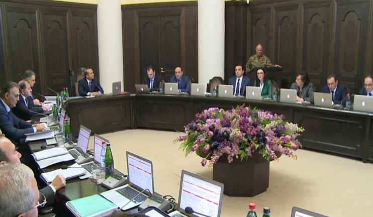 Պաշտոնական Երևանի օրախնդիրը Ստեփանակերտին բանակցային գործընթաց վերադարձնելն է