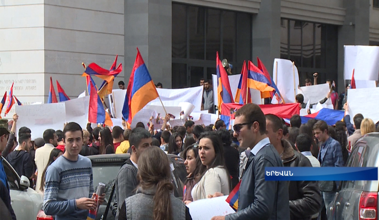 OSCE Co-chairs should feel the determination of Armenian Youth