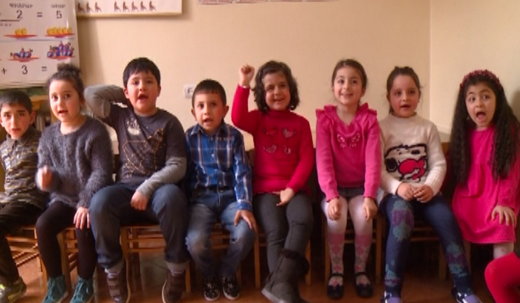 Թող մեր զինվորներն առողջ տուն գան. անկախ Հայաստանի նոր սերունդ