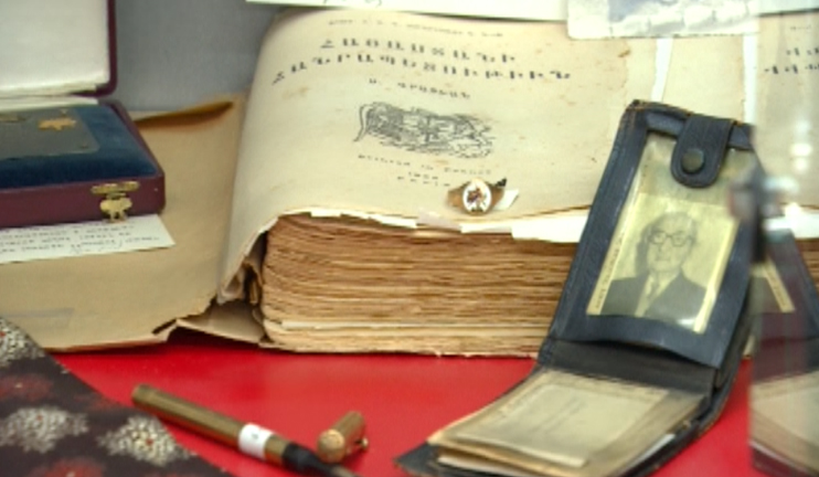 Personal belongings of founding fathers of the First Republic of Armenia currently displayed in ARF history museum.