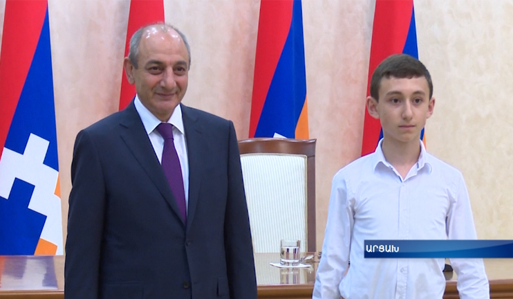 Բակո Սահակյանն ընդունել է օլիմպիադային մրցանակակիր 36 աշակերտներին