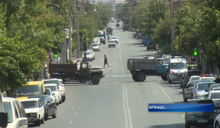 Երևանի որոշ հատվածներում երթևեկությունը դադարեցված է