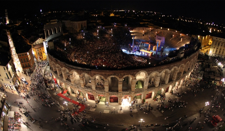 Խոսող կոթողներ. Արենա դի Վերոնա