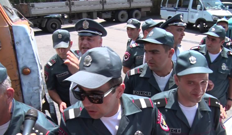 ՀՀ փոխոստիկանապետ Վ․ Եղիազարյանին և Երևանի փոխոստիկանապետ Վ․ Օսիպյանին ազատ են արձակել