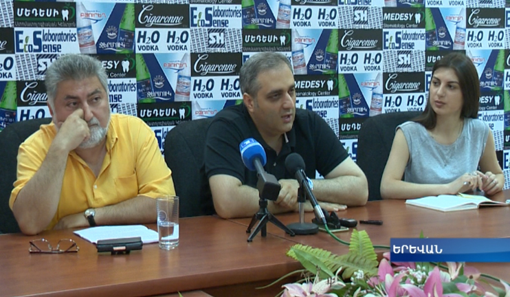 Ցանկացած ելք պետք է լինի առանց արյունահեղության