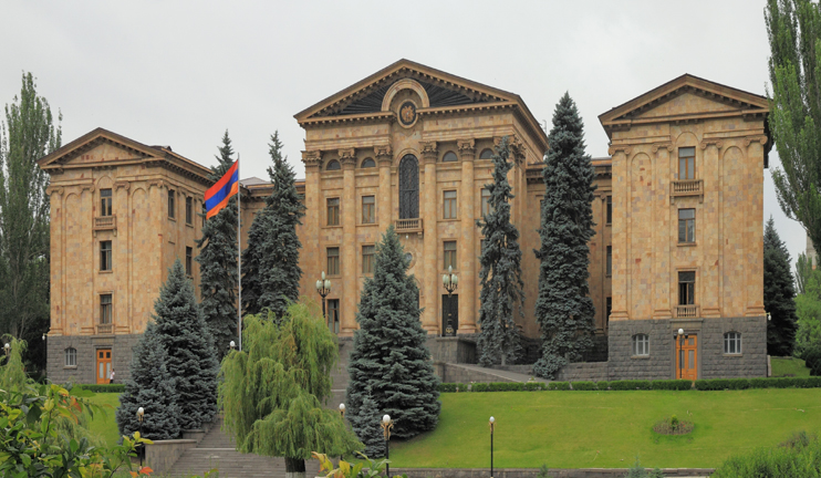 ԱԺ աշնանային նստաշրջանը մեկնարկել է գլխավոր դատախազի թեկնածության քննարկմամբ