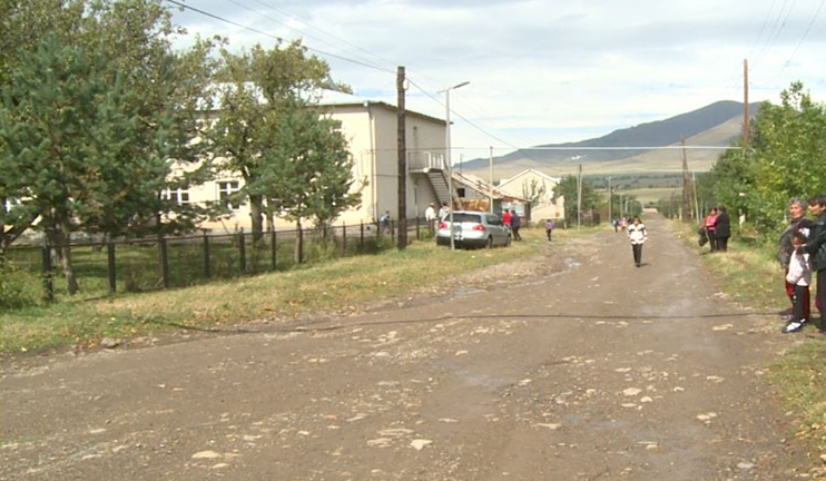 Լոռու Ամրակից գյուղը ժամանակակից լուսավորության համակարգով է կահավորվել