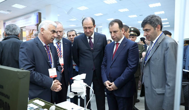 “Armhitec 2016”  first international expo on armaments kicks off in Yerevan