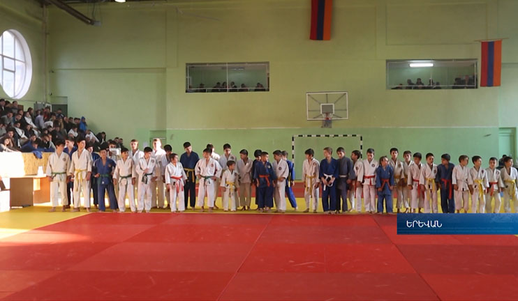 112 judo players participate in Armenian Judo Championship