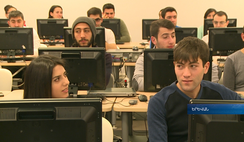 Lack of personnel as main obstacle for IT sphere