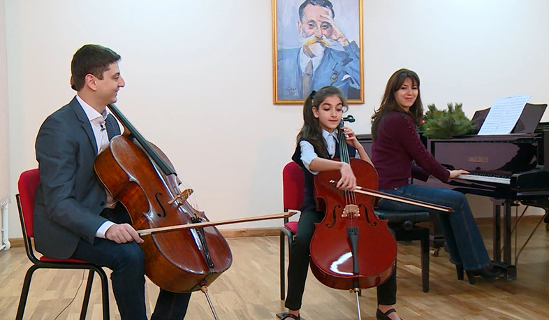 Նարեկ Հախնազարյանն այս Ամանորը դիմավորելու է հայրենիքում