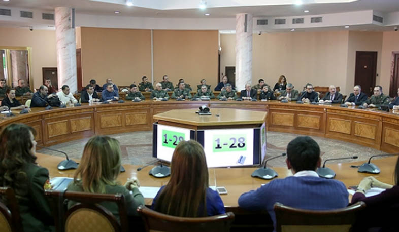 1-28 hotline opens at the Defense Ministry to answer any question regarding the army