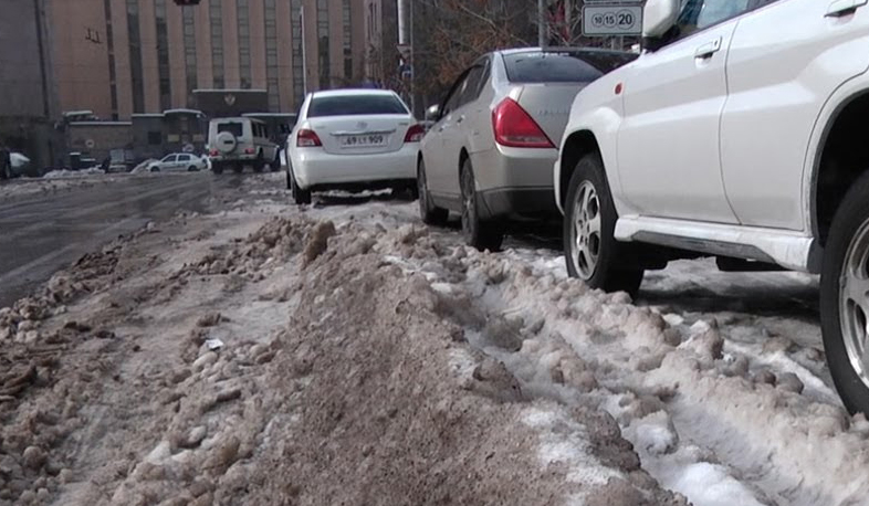 Drivers are free not to pay for red line until snow is completely removed