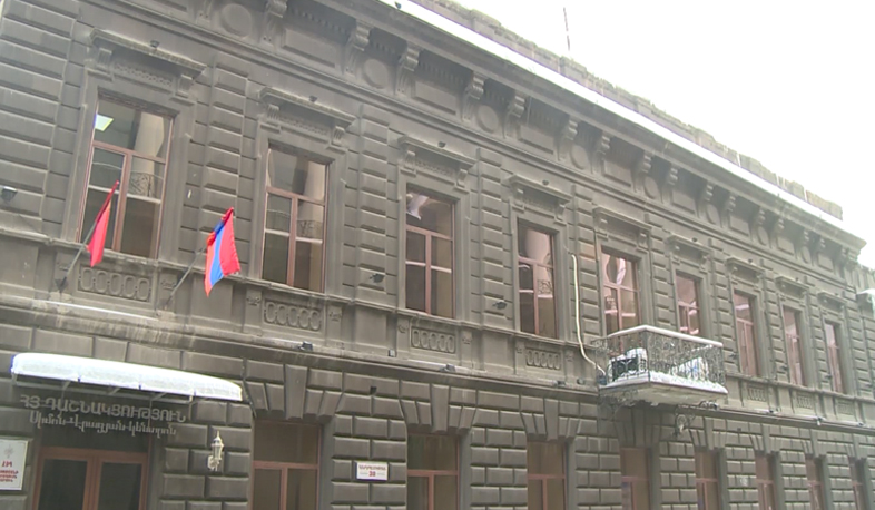 Names of candidates registered for participation in upcoming elections revealed