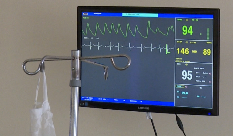 8 students hospitalized with gas poisoning