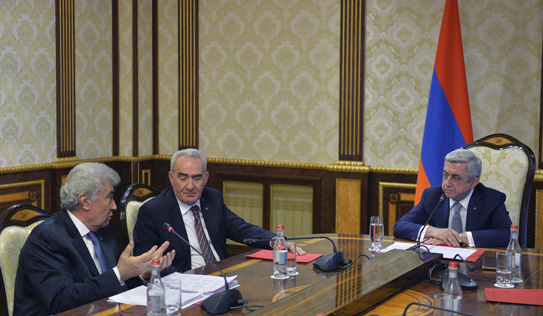 Serzh Sargsyan convenes National Security Council meeting