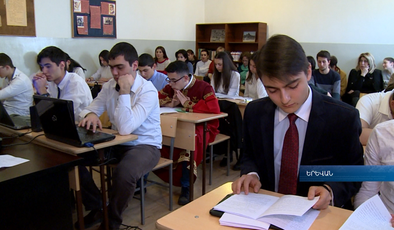 Yerevan school N2 has been teaching Grabar since september