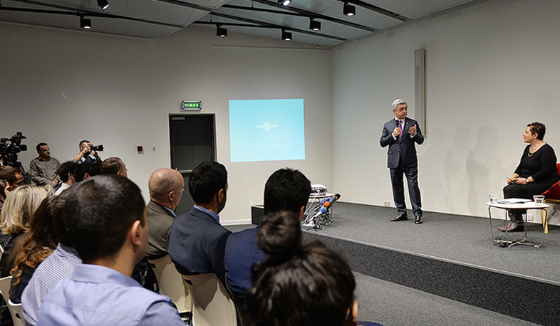 Սերժ Սարգսյանը հանձնել է տարվա լավագույն գործարար-ծրագրերի դրամաշնորհները