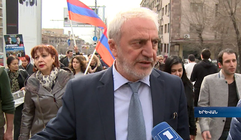 Կոնգրեսականները երկիրը համեմատում են ընտանիքի հետ. Կարևորը խաղաղությունն է
