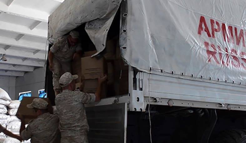 Российские миротворцы доставили 18 тонн гуманитарного груза в Арцах