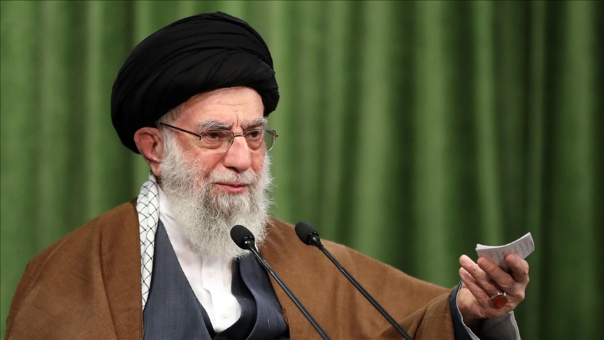Духовный лидер Ирана призвал мусульманские страны противостоять вмешательству Запада