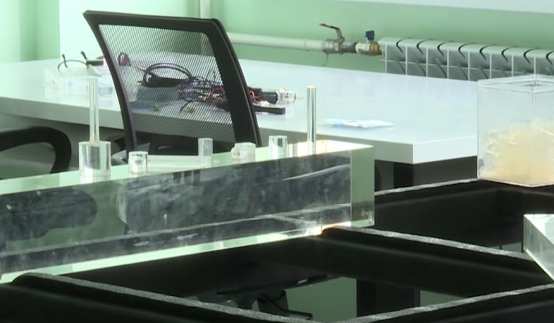 Հայաստանում կստեղծվի բյուրեղային հաշվիչի նախատիպը