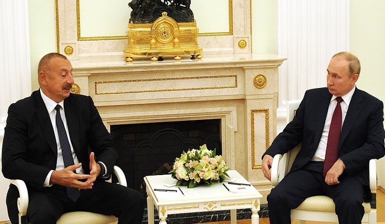 Мы должны идти по пути компромиссов: Владимир Путин обсудил с Алиевым ситуацию в регионе