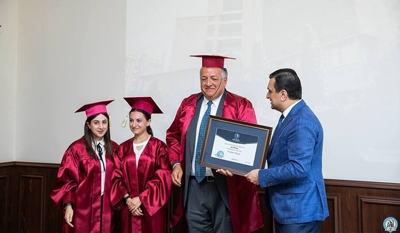 Նուբար Աֆեյանը՝ ԵՊԲՀ պատվավոր դոկտոր