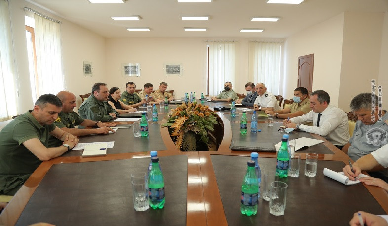 Provocations of Azerbaijani Armed Forces in Yeraskh sector were presented to military attachés