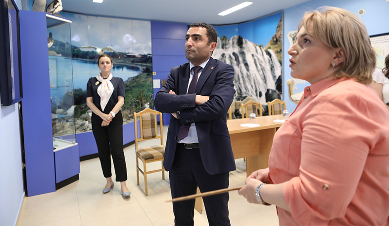 Ռոմանոս Պետրոսյանն աշխատանքային այցով եղել է Հայաստանի բնության պետական թանգարանում