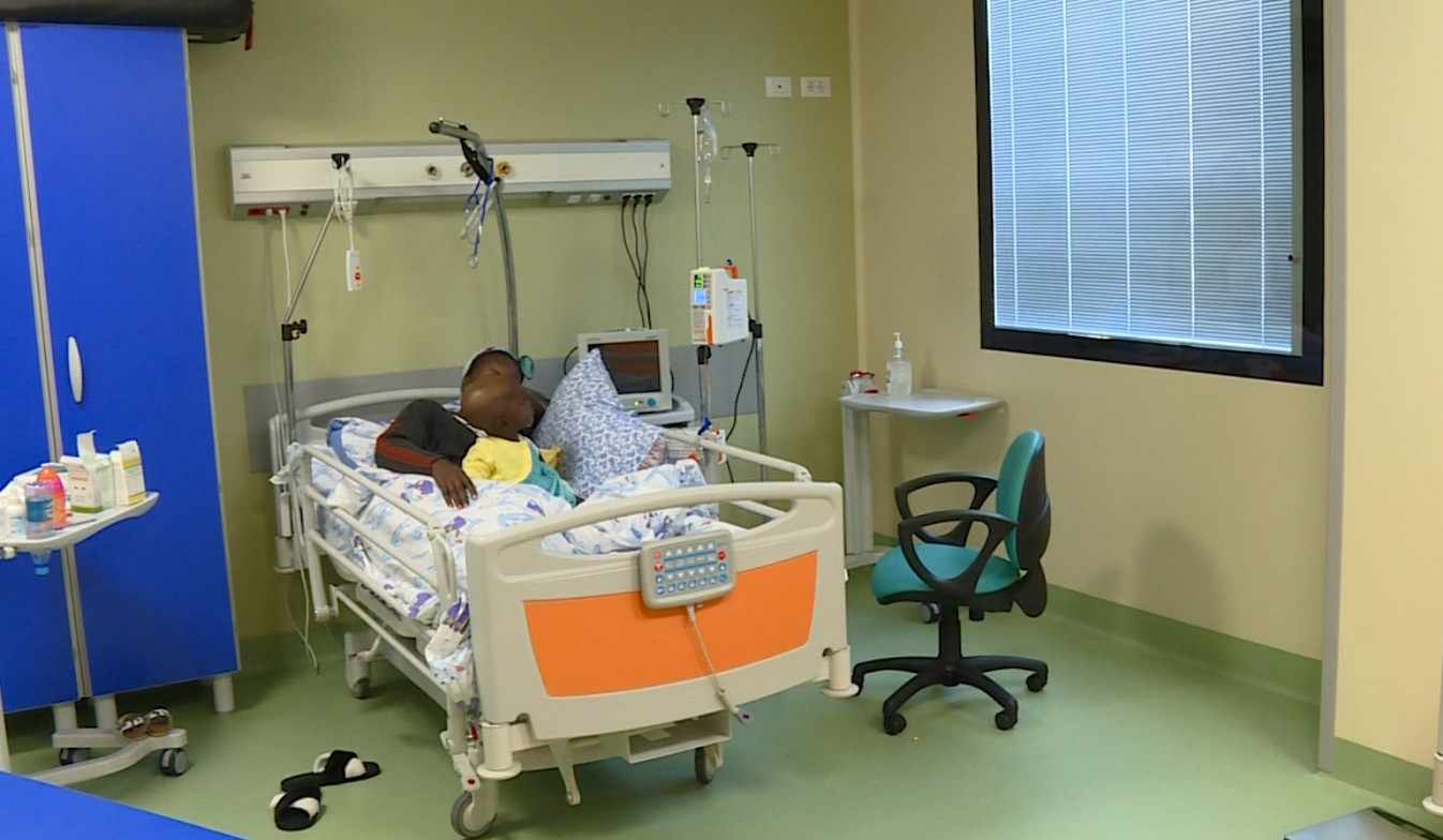 Հայաստանում առաջին անգամ իրականացվել է ողնուղեղի ալոփոխպատվաստման աննախադեպ վիրահատություն