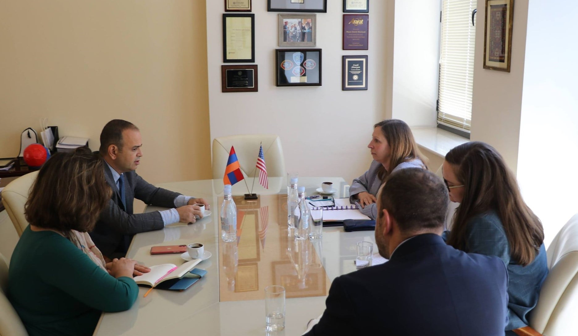 United States supports the dynamic efforts of the Armenian Diaspora: Lynne Tracy
