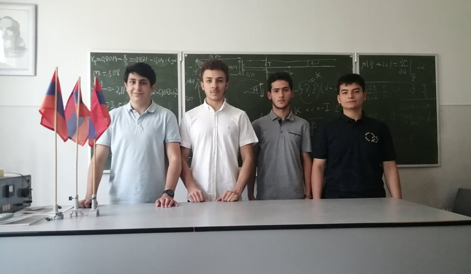 Ոսկե մեդալ՝ ֆիզիկայի 51-րդ միջազգային օլիմպիադայից