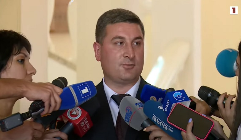 Գնել Սանոսյանի ճեպազրույցը