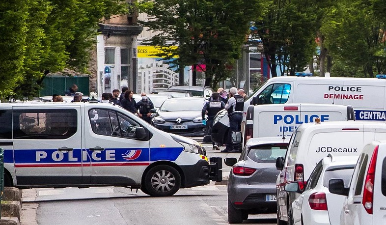 Վրաերթ՝ Փարիզի կենտրոնական բացօթյա բարերից մեկում