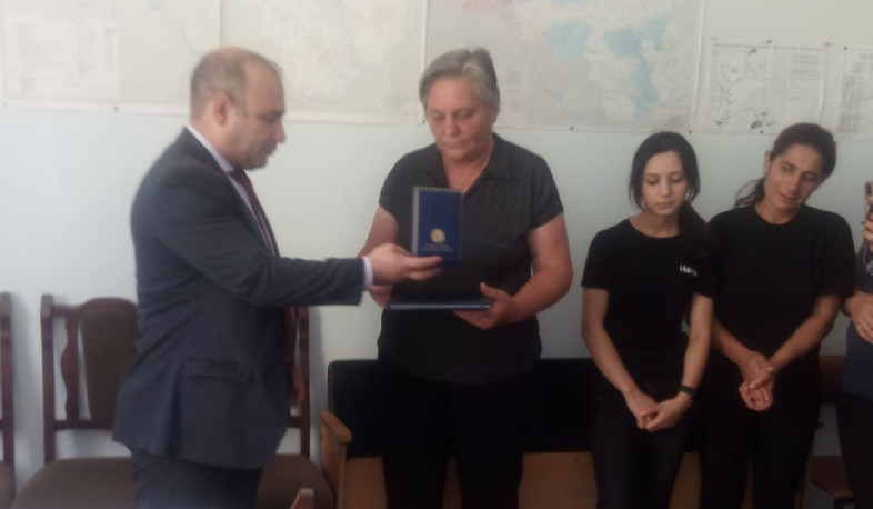 Իսահակ Սիմոնյանը հետմահու պարգևատրվել է «Մարտական ծառայության» մեդալով