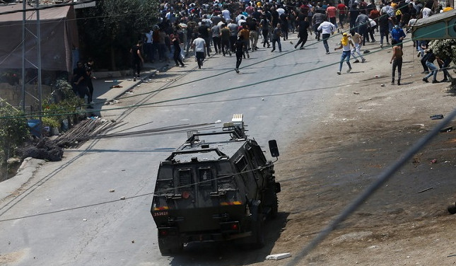 Israeli forces wound about 270 Palestinian protesters