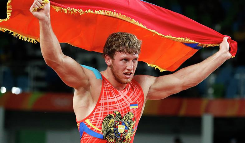 Artur Aleksanyan Olimpiya Oyunlarının gümüş mükafatçısıdır