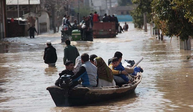 Eight people killed in floods in Iran