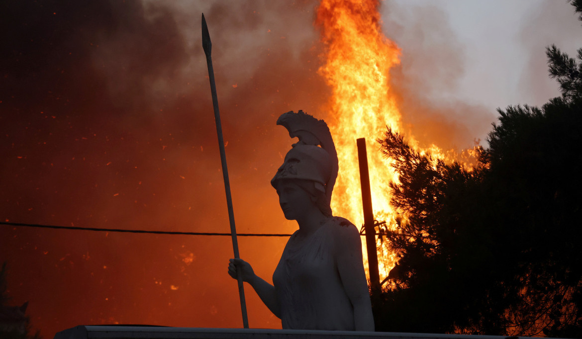 Евросоюз окажет помощь европейским странам в борьбе с лесными пожарами
