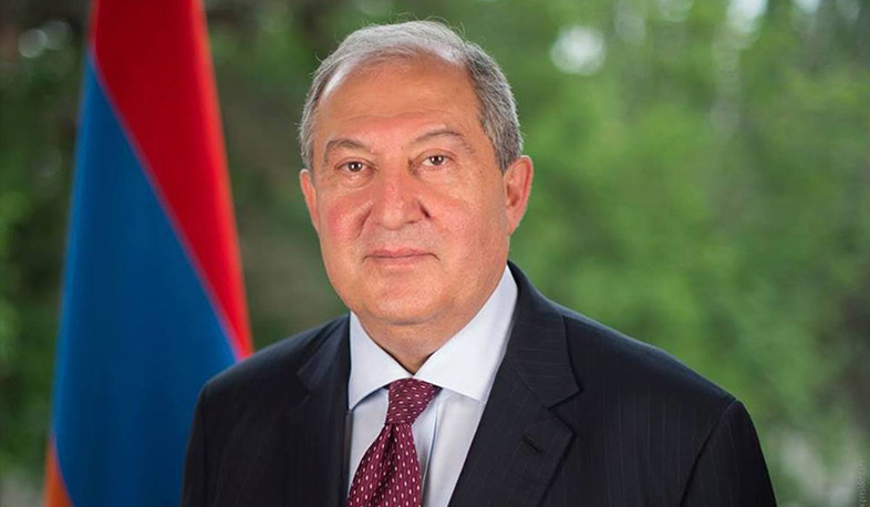 Armen Sargsyan Ekvador Prezidentinə təbrik məktubu göndərdi