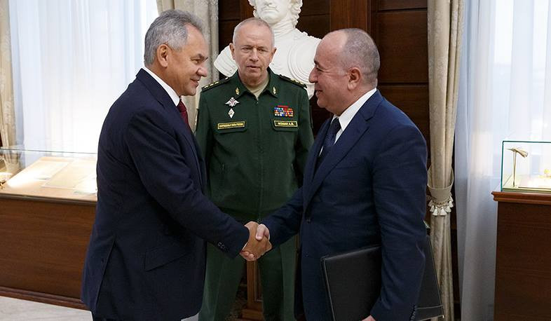 Россия готова содействовать Армении в модернизации Вооруженных сил: Сергей Шойгу