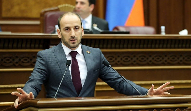 Գիտության, կրթության, մշակույթի, սփյուռքի, երիտասարդության և սպորտի հարցերի հանձնաժողովի նախագահի պաշտոնում առաջադրվեց Սիսակ Գաբրիելյանի թեկնածությունը