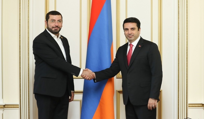 Alen Simonyan Meets with Rustam Bakoyan