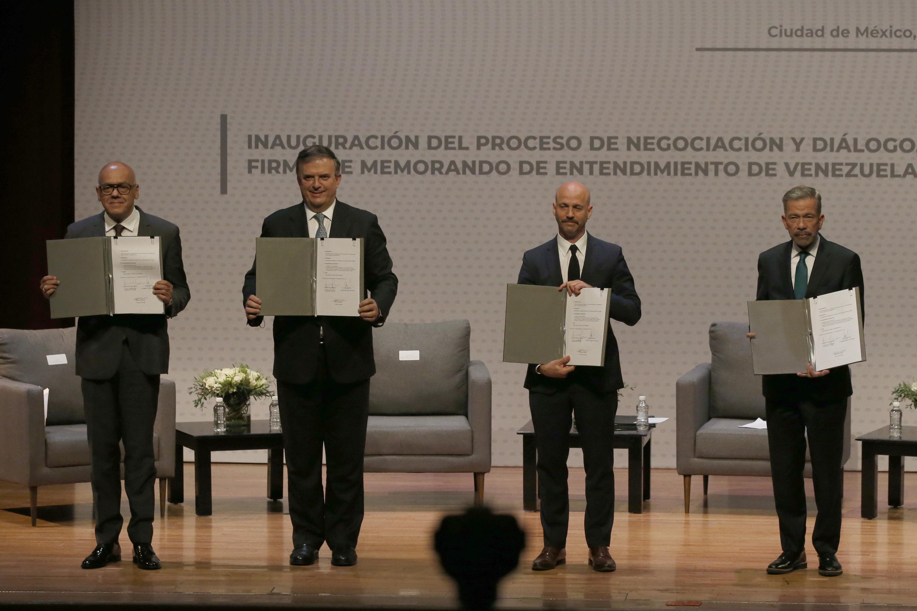 Մեքսիկայում ընթանում են Վենեսուելայի կառավարության և ընդդիմության միջև բանակցությունները